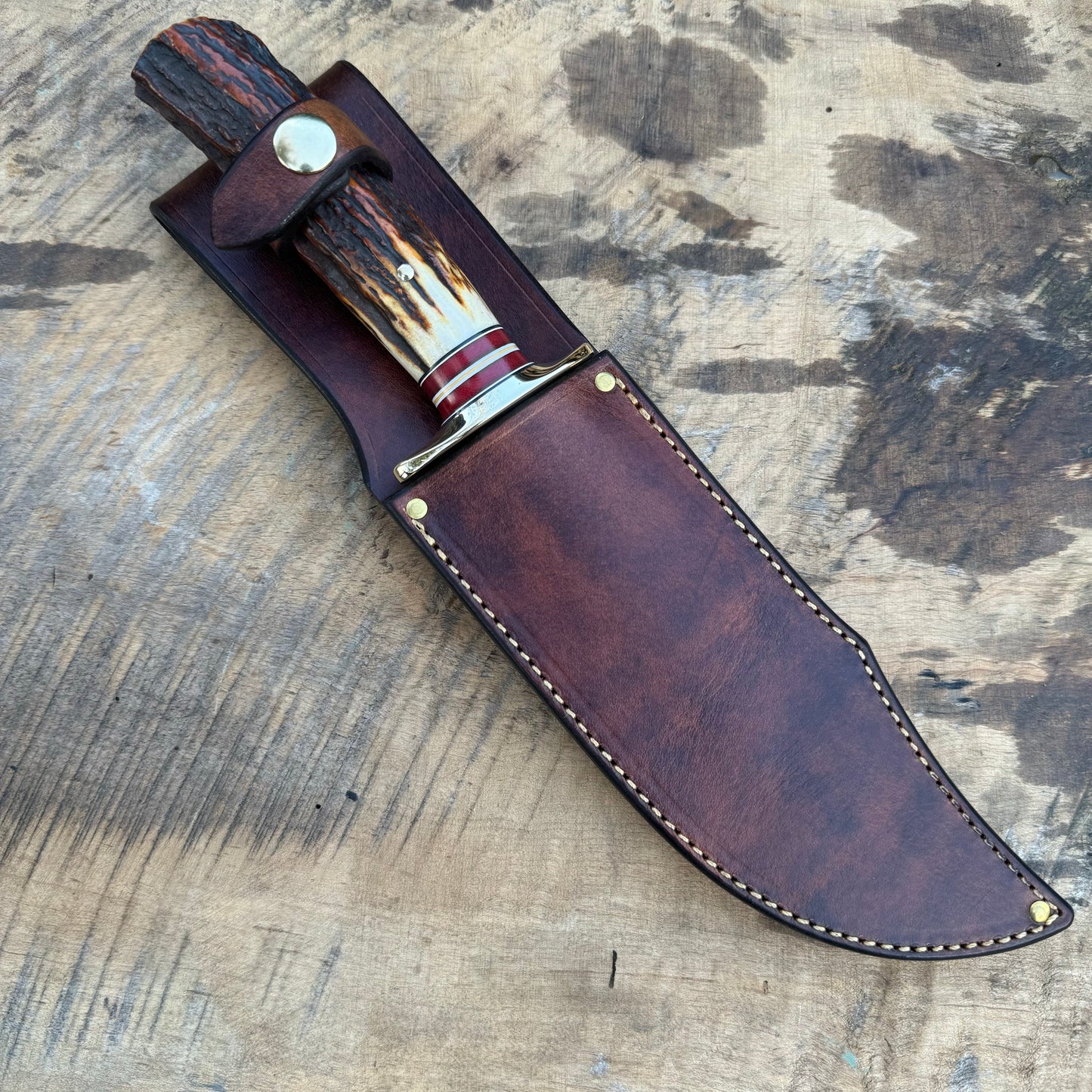 Red Stag Hammer Mark Sleeping Bear Bowie