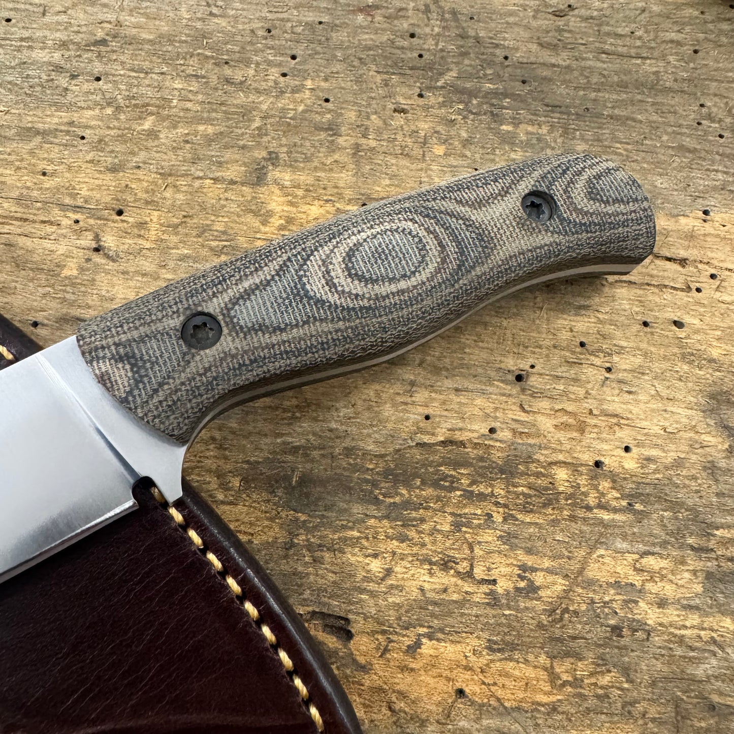 Jayder Drop Point Hunter