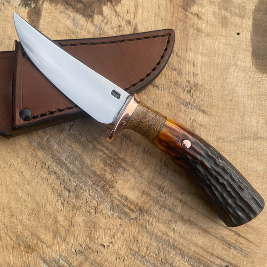 Premium Red stag caper