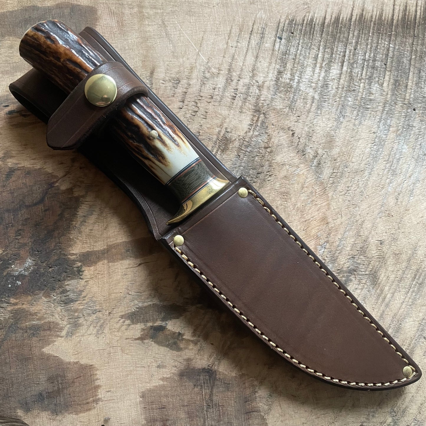 5" Red Stag Hunter